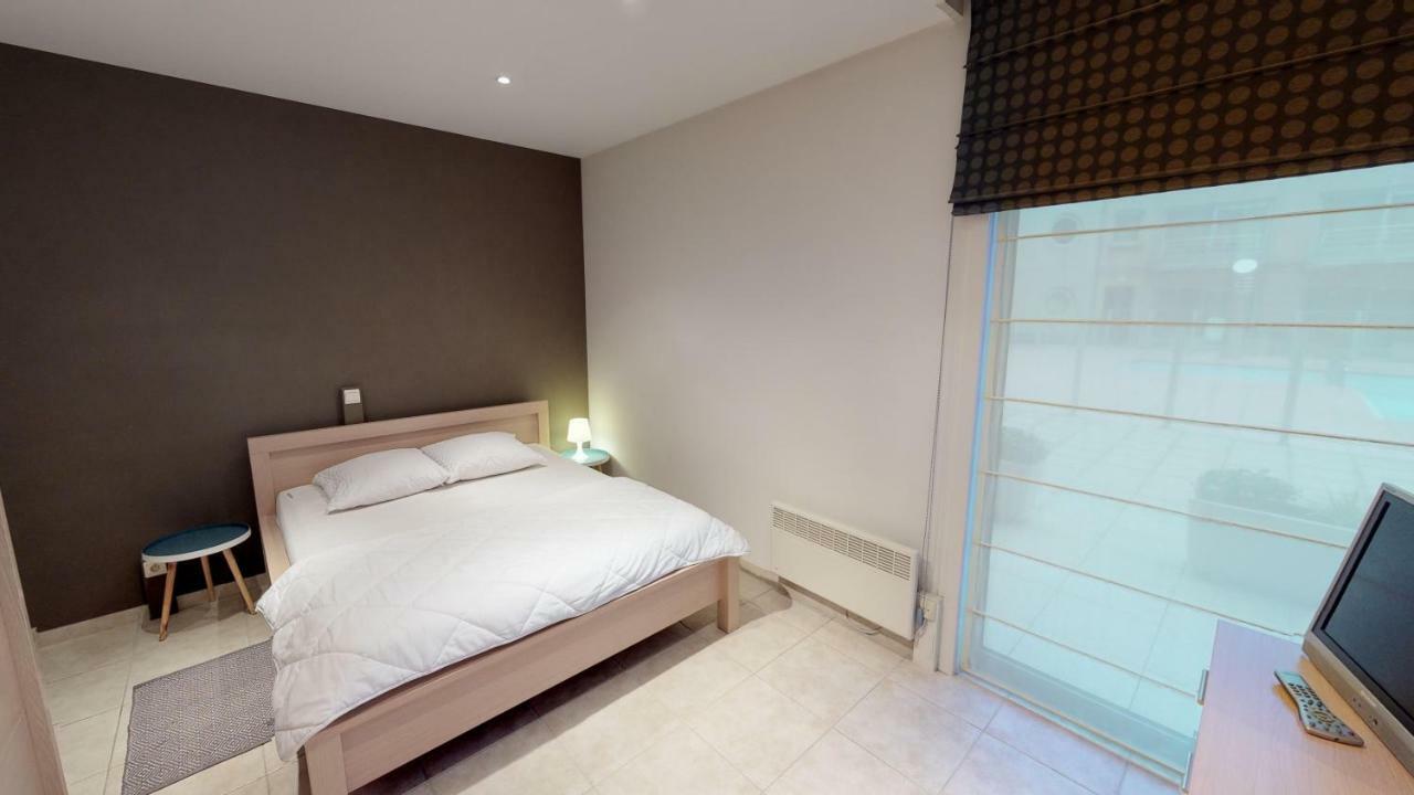 Deluxe Apartment With Shared Pool Ostende Exterior foto